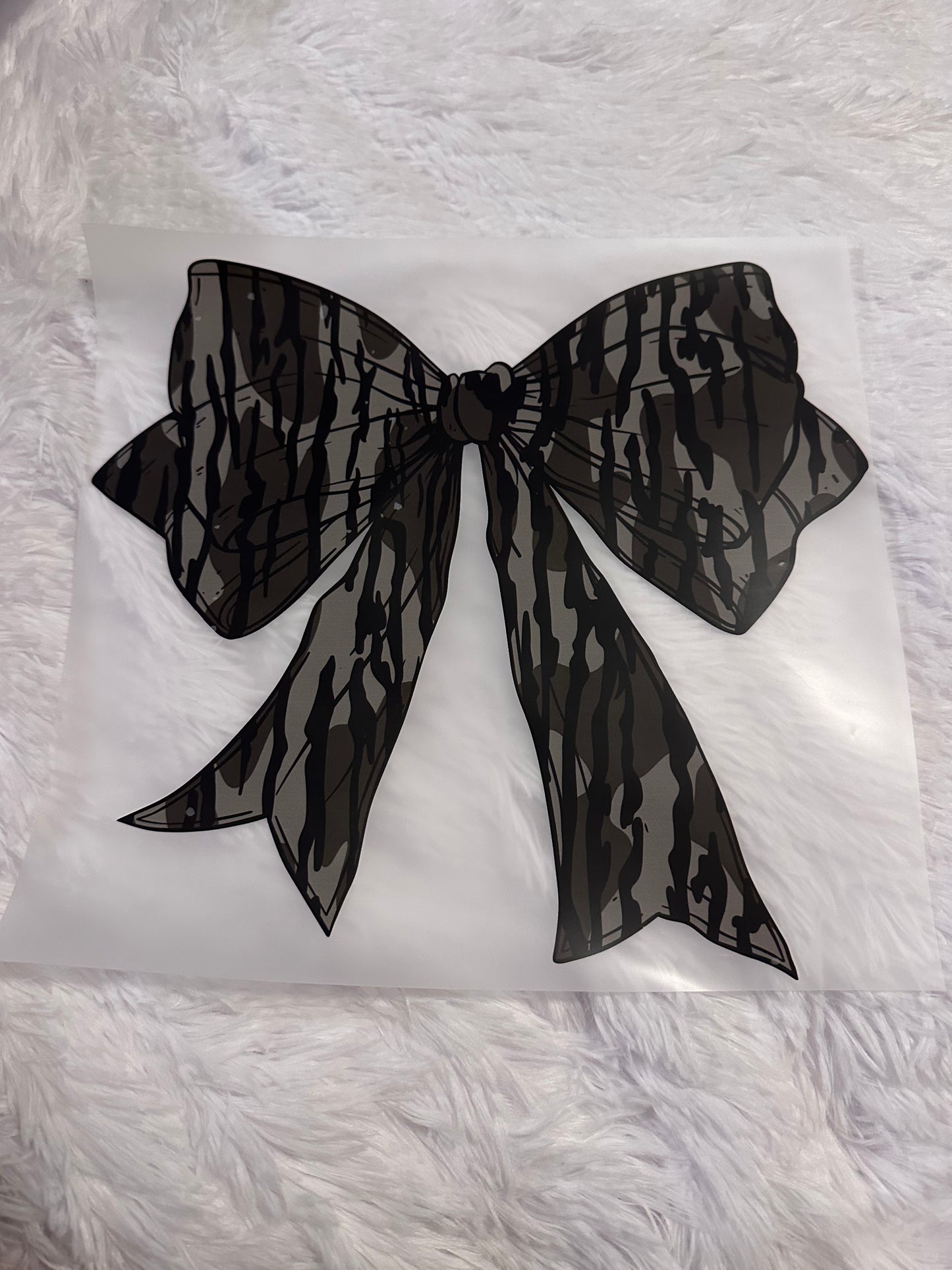Camo bow image